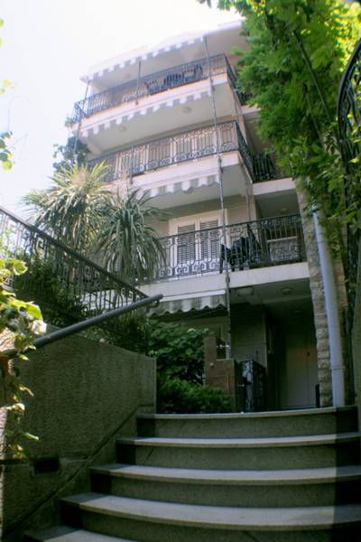 Z Apartments  3*