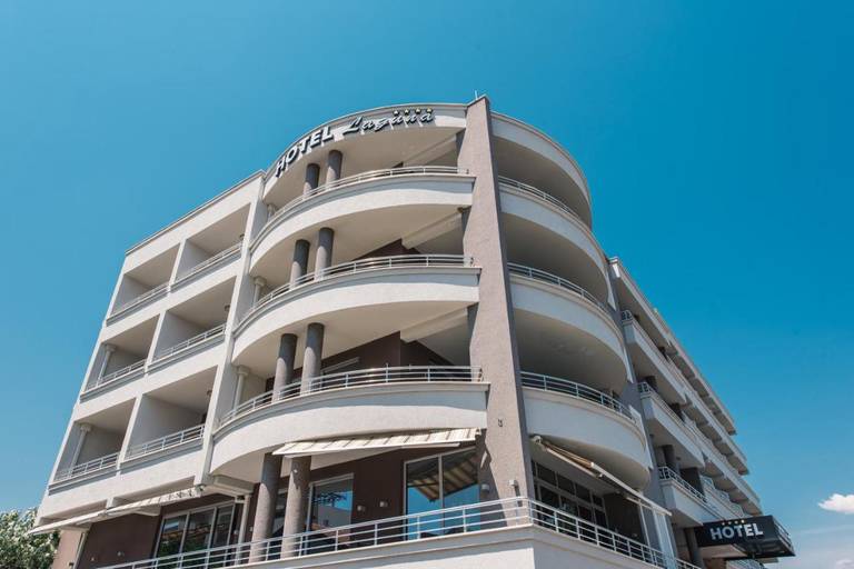 Hotel Laguna 
