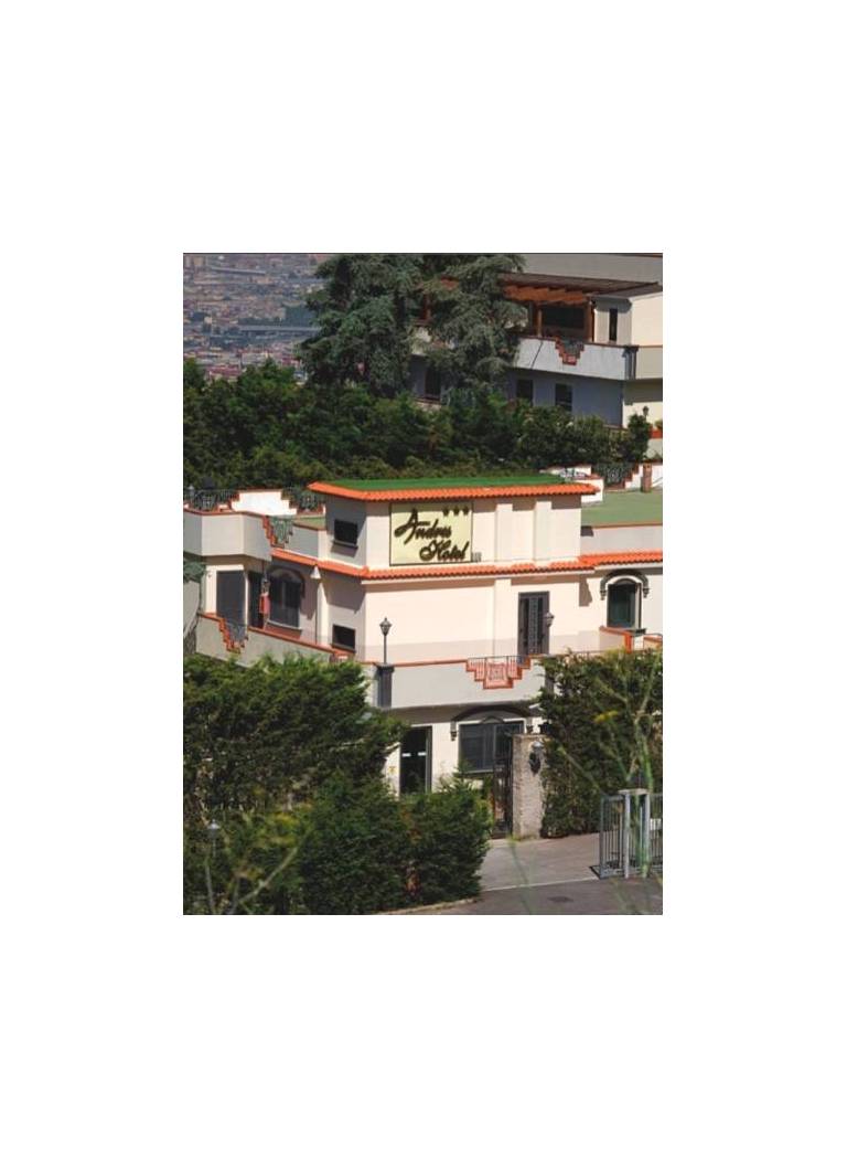 Andris Hotel 