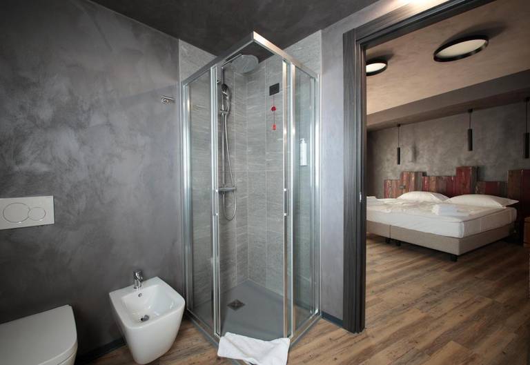 Hotel Crimea 