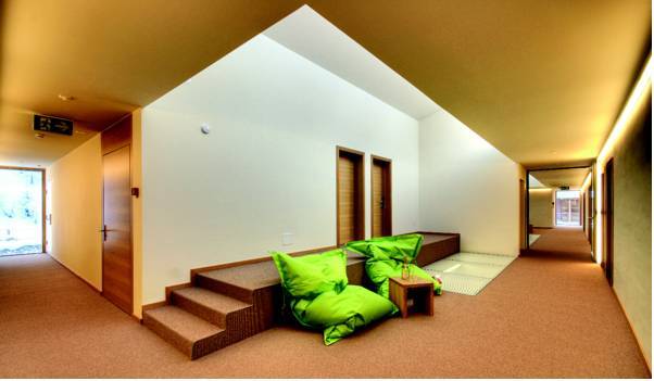 Smart-Hotel  3* Швейцария, Замнаун