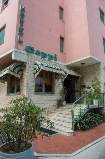 Hotel Geppi  3* Италия, Пьетра-Лигуре