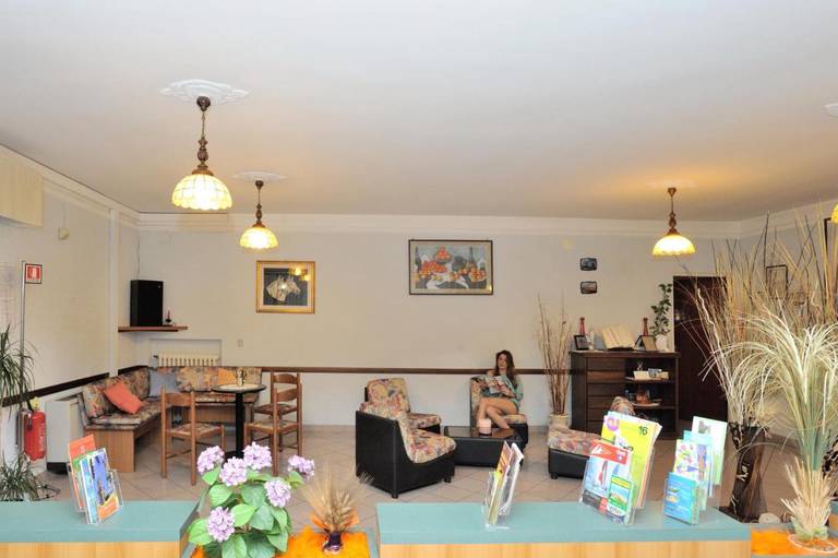 Hotel Lidia 