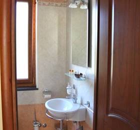 Divinus B&B  в Эрколано