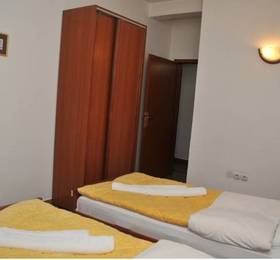 Hotel Dajti  в Улцине