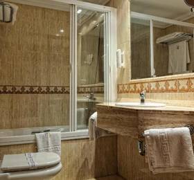 Hotel Alisi  в Аранда-де-Дуэро