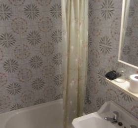 Hostal Cruz  в Тосса де Мар