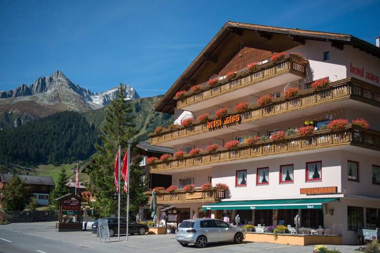 Hotel Mira 