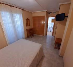 Hotel Cano в Торевьиа