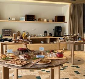 Gema Hotel  в Морайре