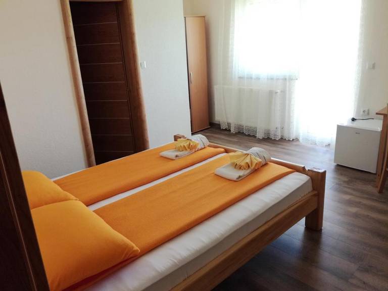 Rooms Ana 