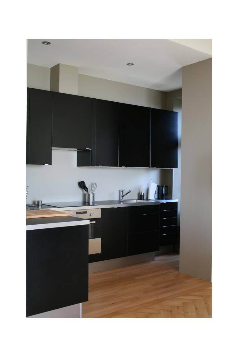 Suite 25a 
