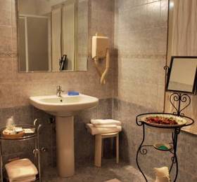 Hotel Doc  в Ницца-Монферрато