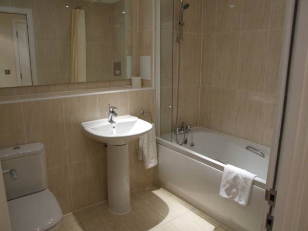 Cotels Milton Keynes - Theatre District Serviced Apartments  Великобритания, Милтон-Кинс