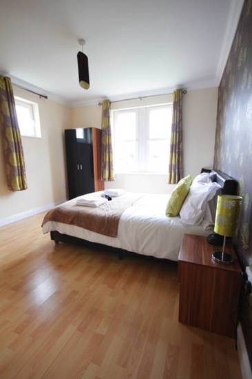 Prime Location Lets - Clarence House Serviced Apartments  4* Великобритания, Милтон-Кинс