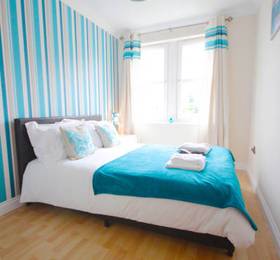 Prime Location Lets - Clarence House Serviced Apartments  в Милтон-Кинсе