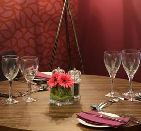 Burleigh Court Hotel and Leisure  в Лафборо