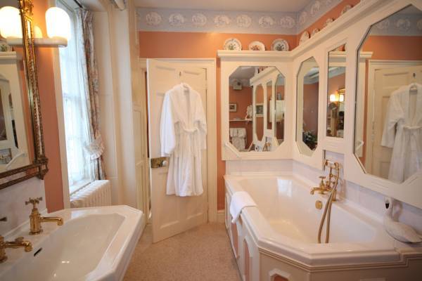 Glangrwyney Court Country House  5* Великобритания, Крикхауэлл