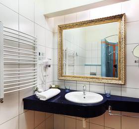 Papuga Park Hotel Wellness&Spa  в Бельско-Бяле