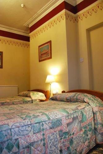 Cumberland House Gatwick B & B  3* Великобритания, Хорли