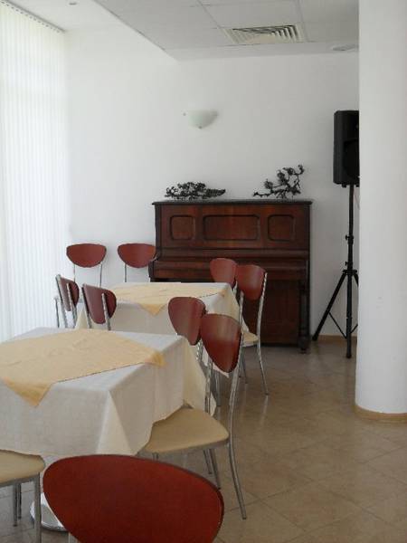 International Center Arkutino  2*