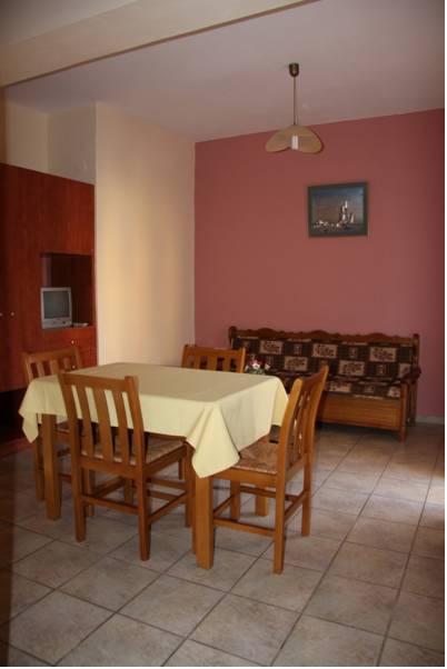 Argyro Apartments