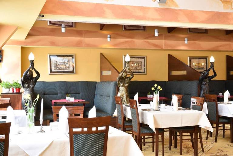 Piramida Hotel Spa & Wellness 