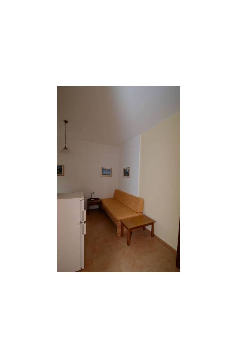 Elizabeth Rooms & Apartments 