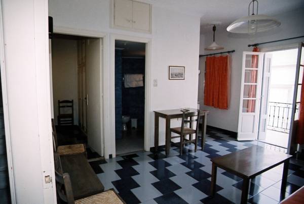 Ariadni Rooms & Apartments  Греция, Эрмоуполис