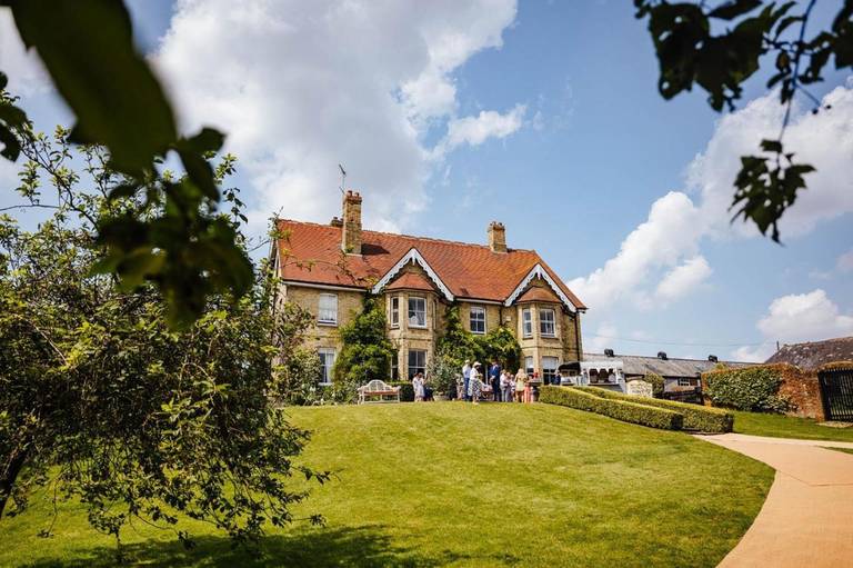 Lodge Farm Bed & Breakfast 
