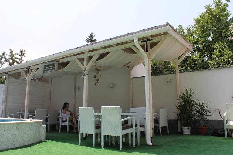 Saint George Family Hotel 