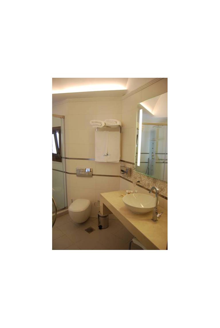 La Mer Deluxe Hotel & Spa 