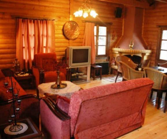Chalet Likouresi Village  2* Греция, Карпенисион