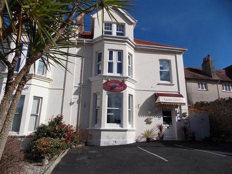 Easton Court Guest House 