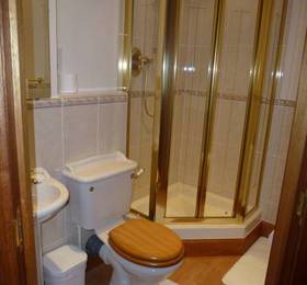 Royal Marine Apartments  в Нэрне
