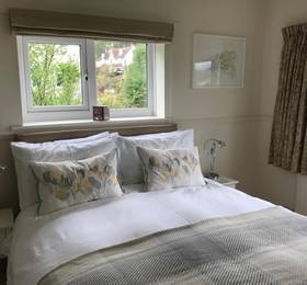 Туры в Coombe Bank Guest House  в Великобритании