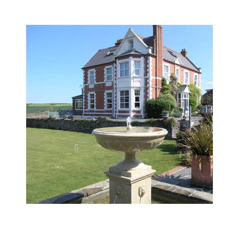 Woodlands Country House 