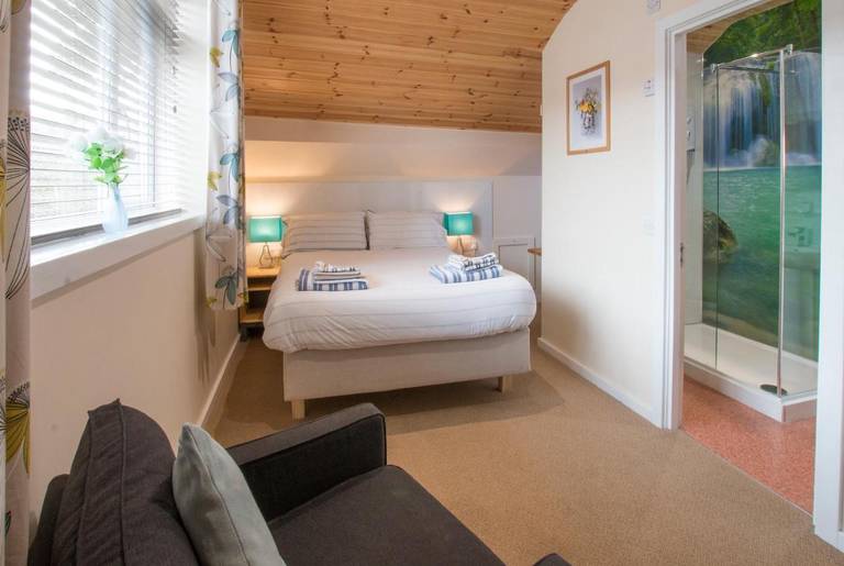 Discovery Accommodation 