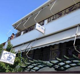 Arion Beach Apartments  в Мириной