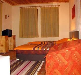 Eco House Family Hotel в Чепеларе