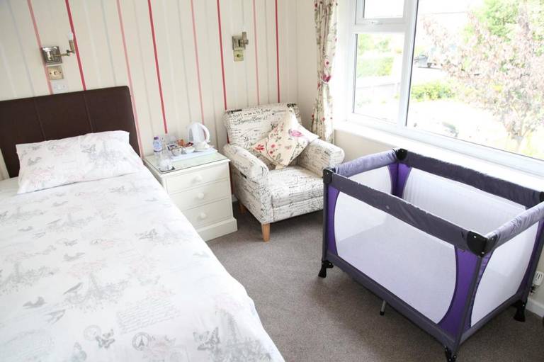 The Hinton Guest House 