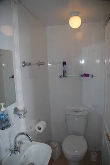 Whitecliff Guest House  Великобритания, Уэймут