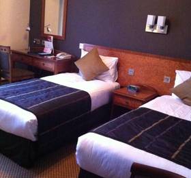 Отдых в The Royal Chace Hotel  - Великобритания, Энфилд