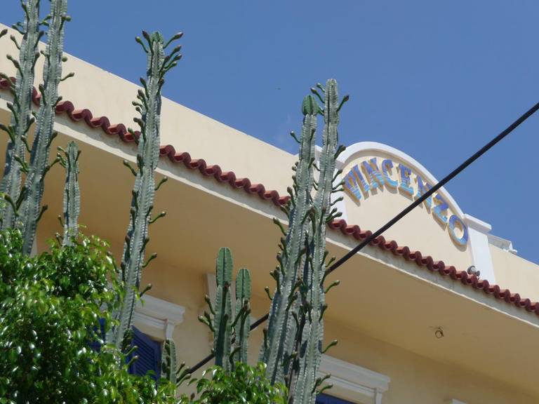 Vincenzo Family Rooms