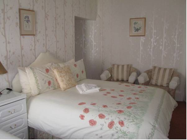 Glengarry Guest House  Великобритания, Календер