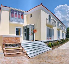 Theofilos Hotel Petra  в Петре