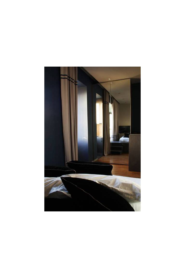 Loft by Gio Rodrigues 