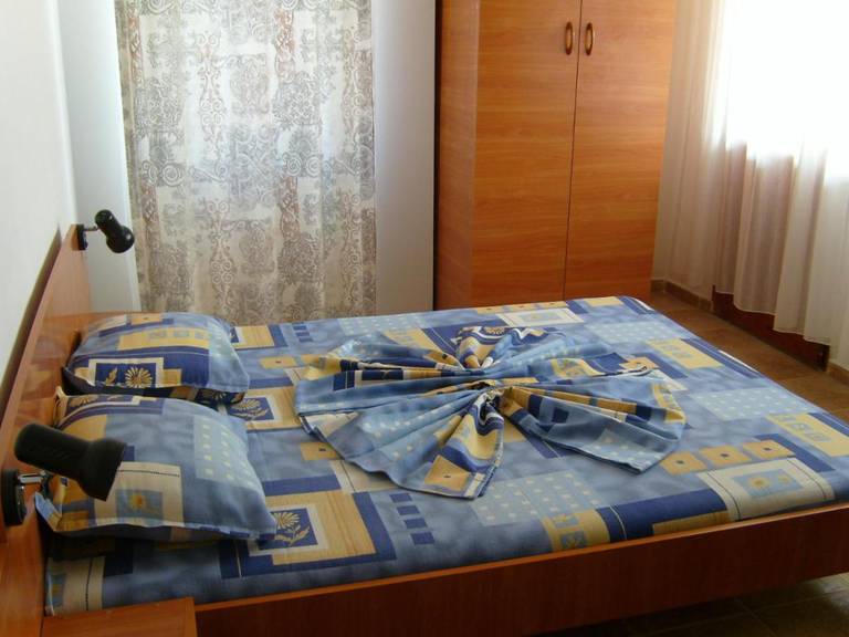 Sotirovi Guest House 