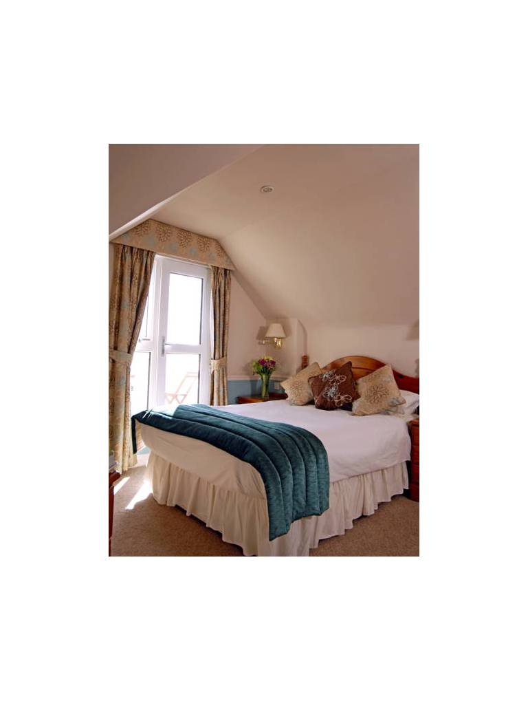 Falmouth Beach Hotel 