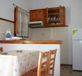 Studios Villa Eleni  в Город Скиатосе
